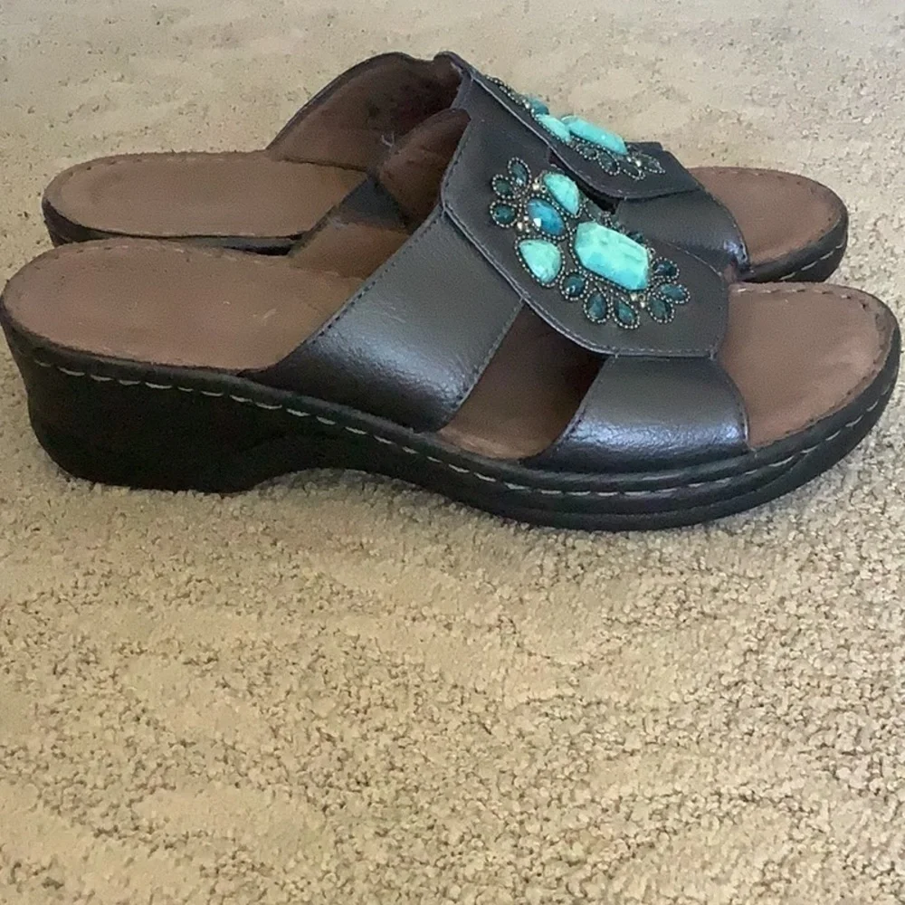 Natural Soul Comfort Metallic Blue Wedge Sandals